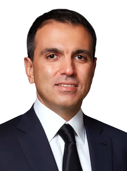 Михаил Карисалов