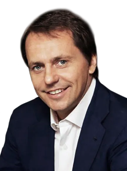 Андрей Коробов