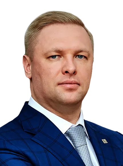 Максим Выборных